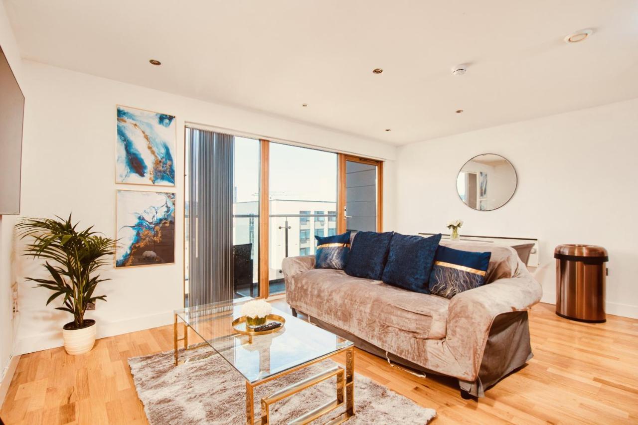 King Deluxe City Apt Large Space& Free Parking! No Balcony Leeds  Esterno foto