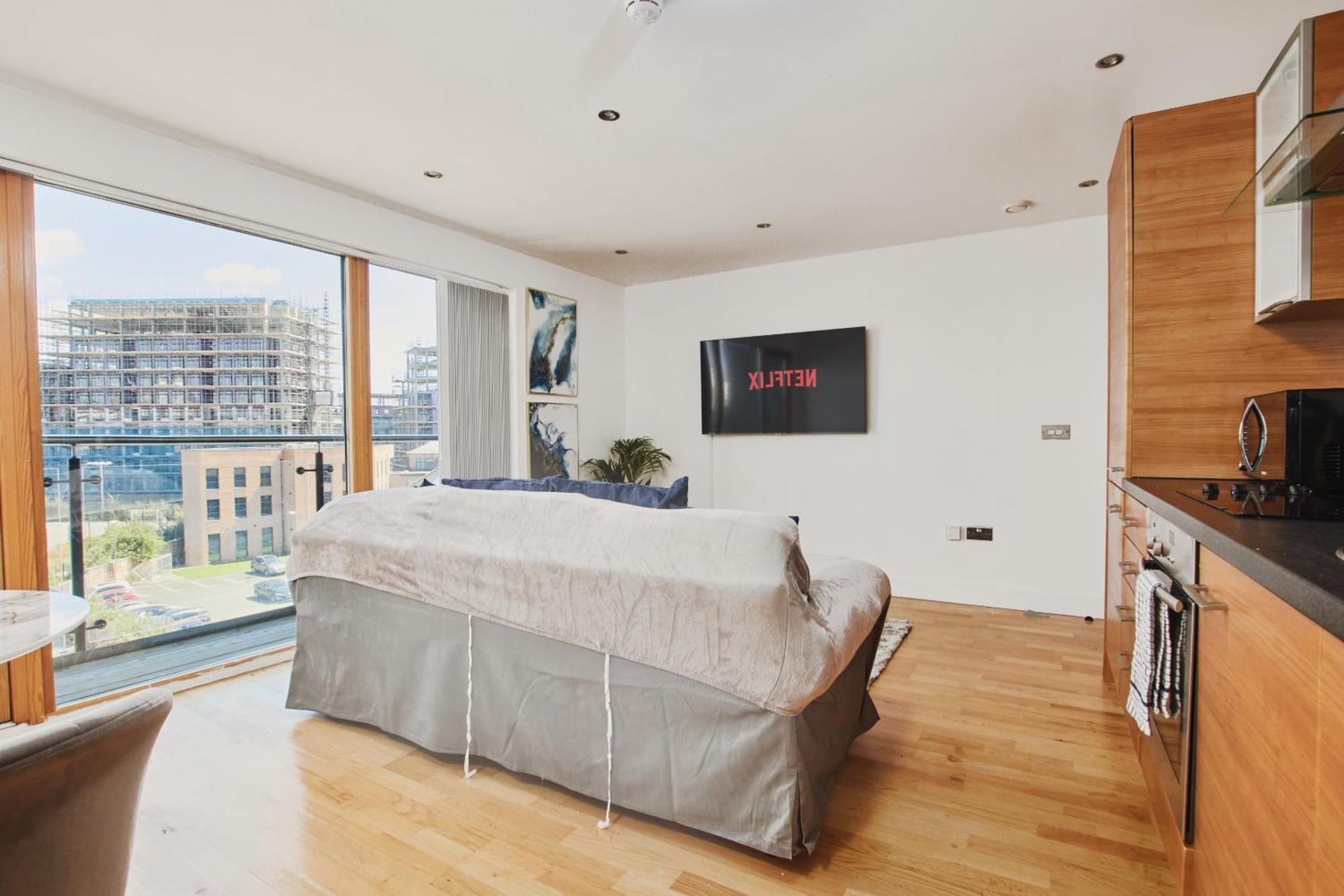 King Deluxe City Apt Large Space& Free Parking! No Balcony Leeds  Esterno foto